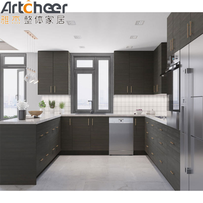Beli White Quartz Stone Top U Shape Kitchen Cabinet dengan Modern Stylish PVC Membrane Door Panel pembuatan online