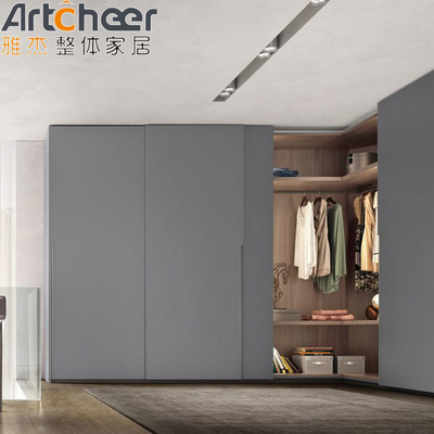 Kabinet Lemari Kamar Tidur Berukuran Khusus dari Professional Wardrobe