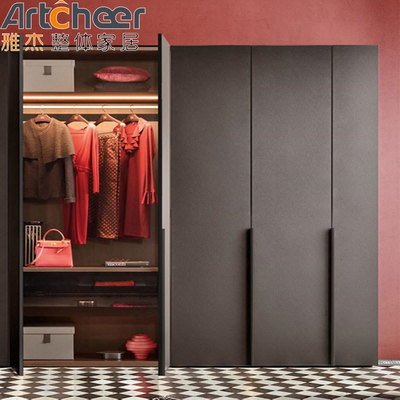 Tingkatkan penyimpanan kamar tidur Anda dengan Almari Furniture Wooden Combination Wardrobe